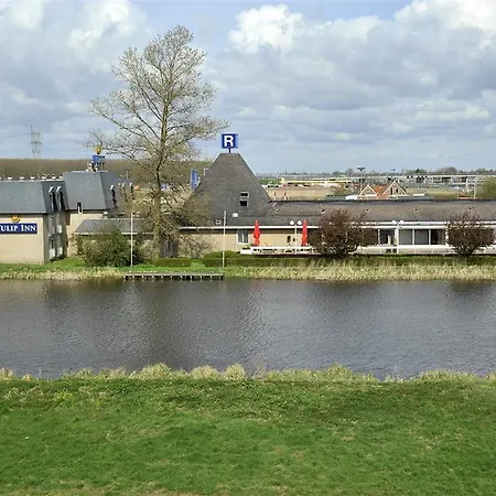 Tulip Hotel