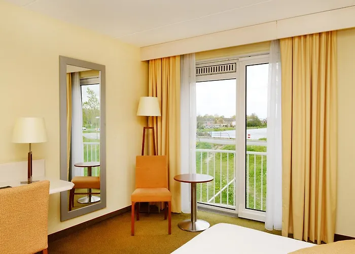 Tulip 3* Лейдердорп