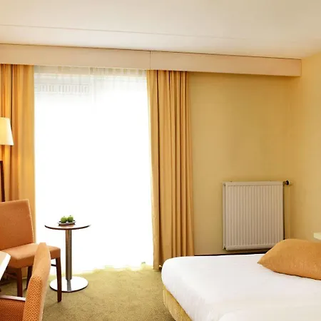 Tulip Hotel Leiderdorp